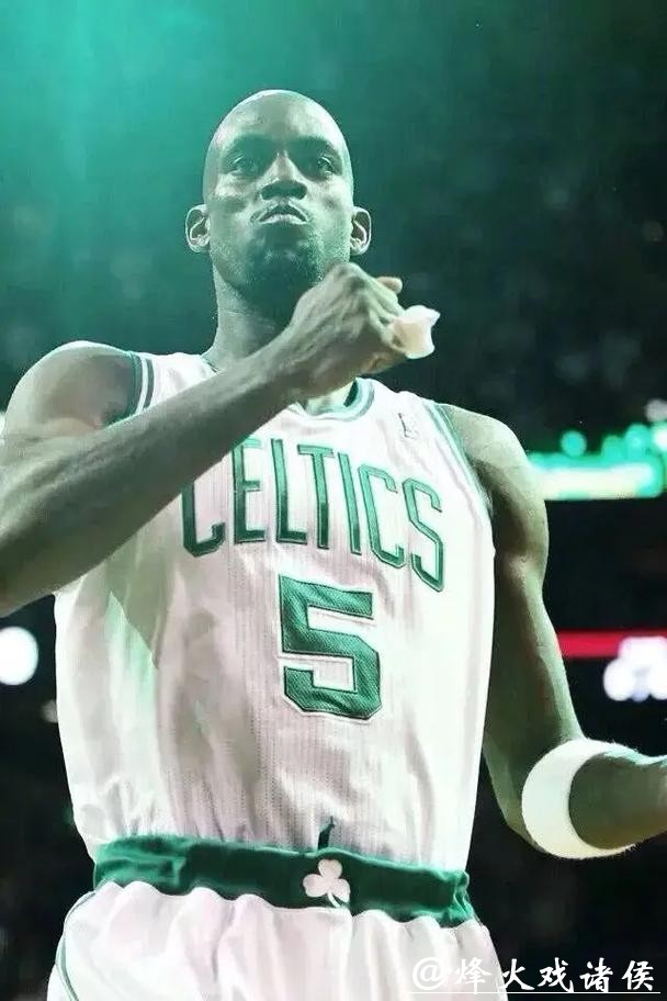 帕金斯:若莫布利拿出字母的强硬,那就是加内特级别的存在 帕金斯:若莫布利拿出字母的强硬,那就是加内特级别的存在